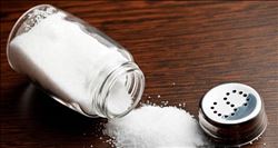 AŞIRI TUZ KEMİK ERİMESİNİ HIZLANDIRIYOR.