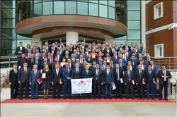 ADANA´DA 97 OKULA "BEYAZ BAYRAK"