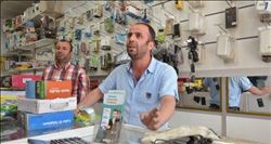 Yüksekova esnafı kepenk açmaya başladı