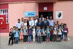 Sarıçam Belediyesi´nden 1. sınıf öğrencilerine eğitim yardımı