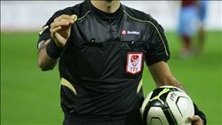 İLK YARIDA HAKEM KARARLARI ÇOK KONUŞULDU