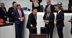 Anayasa değişikliği teklifinin 6. 7. ve 8. maddeleri kabul edildi!