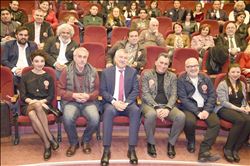 SEYHAN BELEDİYESİ ŞEHİR TİYATROSU 20. YILINI KUTLADI