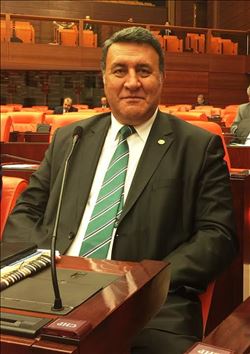 GÜRER  “YETKİ MİLLETTE Mİ OLACAK YOKSA TEK KİŞİYE Mİ BIRAKILACAK? ”