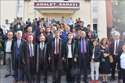 KÜÇÜK:  "YANARAK ÖLEN ÇOCUKLARIMIZ İÇİN ADALET İSTİYORUZ"