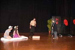 ÇUKUROVA´DA TİYATRO KURSLARI