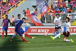 KAPLAN ÜSTÜNLÜĞÜNÜ KORUYAMADI