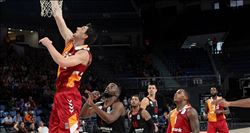 GALATASARAY ODEABANK, FARKLI KAZANDI