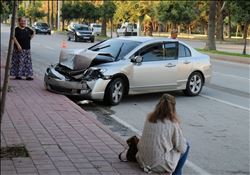 Radarı görünce şoka girerek kaza yaptı