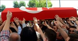 BİNGÖLLÜ ŞEHİT SON YOLCULUĞUNA UĞURLANDI