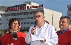 “ADANA ŞEHİR HASTANESİ ÇALIŞANLARI OLARAK SORUNUMUZ ÇOK”