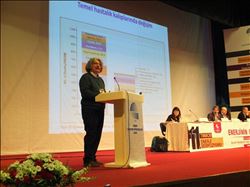 "Zenginler havayı kirletiyor, yoksullar ölüyor"