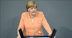 MERKEL: “İSLAM TERÖRİZMİN KAYNAĞI DEĞİLDİR”