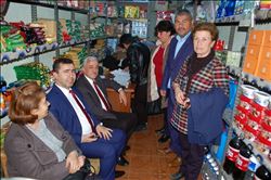 Özdiş referandum çalışmalarını ilçelerde sürdürüyor