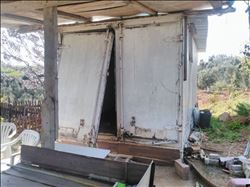 Çiftçinin "elim ayağım" dediği çapa ve odun kesme makinesini çaldılar 