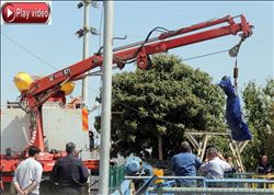  Sulama kanalında bulunan ceset vinçle çıkarıldı  