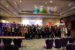 Gençler, Yazılı Basının Geleceğini Antalya´da Konuştu