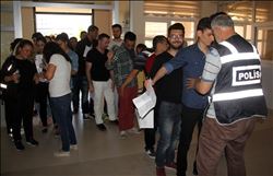 SINAVA GEÇ KALAN KPSS ADAYLARI KAPIDAN GERİ DÖNDÜ