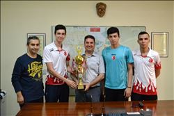 TÜRKİYE ŞAMPİYONU MASA TENİSİ TAKIMI ATAŞBAK´I ZİYARET ETTİ