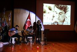 ÇÜ´nde  "11. Şiir Dinletisi" 