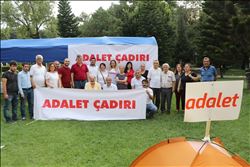 CHP, ADANA´DA ADALET İÇİN SOKAKLARDA