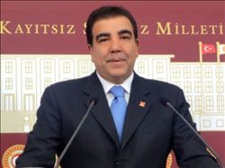 CHP´Lİ TOPRAK: “TÜRKİYE´NİN TEK MÜTTEFİKİ KALDI, O DA KATAR”