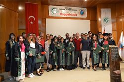 ÇÜ MYO 40. DÖNEM MEZUNLARINI VERDİ