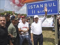 KILIÇDAROĞLU İSTANBUL´A VARDI