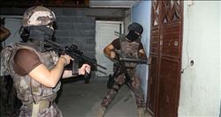 Adana´da şafak operasyonu