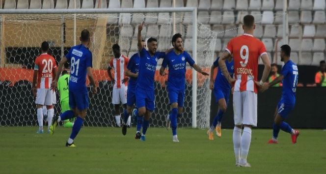 Adanaspor kendi sahasında kayıp: 1-3