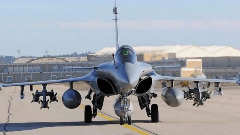 Yunanistan Meclisi, Fransız savaş uçaklarının satın alınmasını onayladı