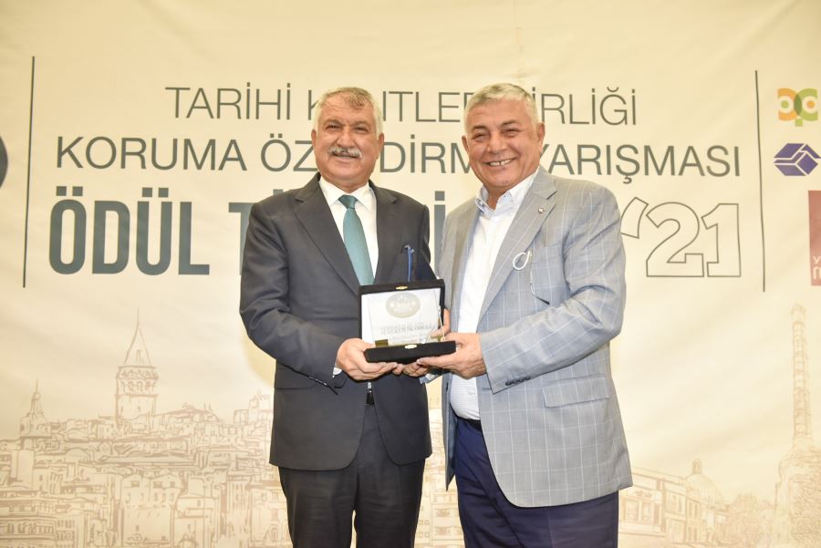 Tarihi Kentler Birliği’nden Adana Büyükşehir Belediyesi’ne ödül